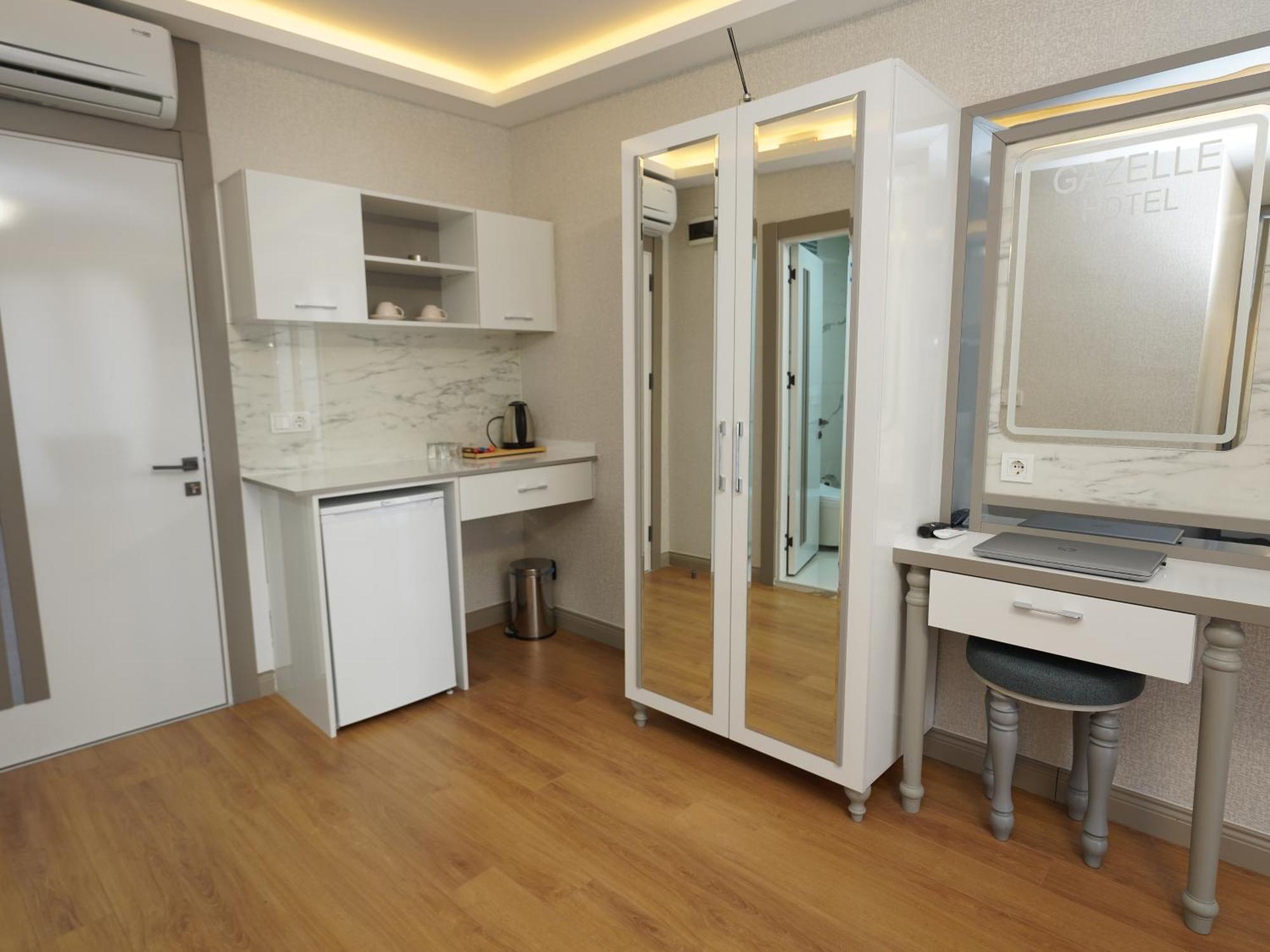 Gazelle Suites Istanbul Exterior photo